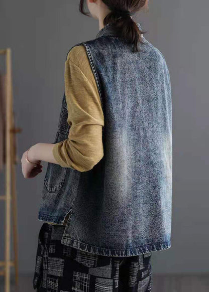 Beautifully Finished Garment in a Timeless Design