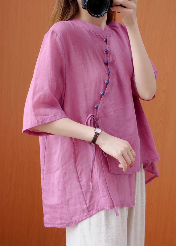Well Tailored Top with a Graceful Silhouette