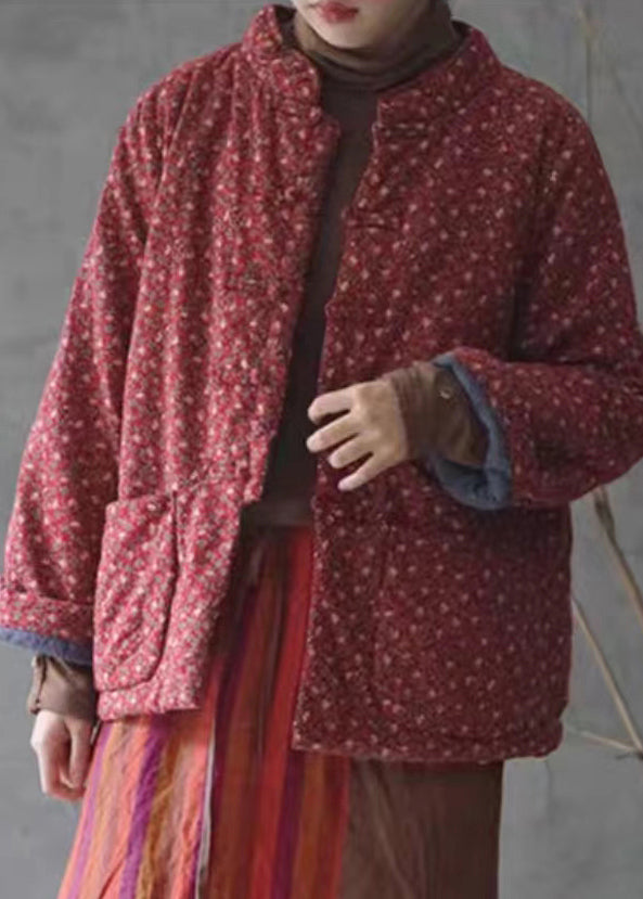 Effortlessly Elegant Coat with a Timeless Design