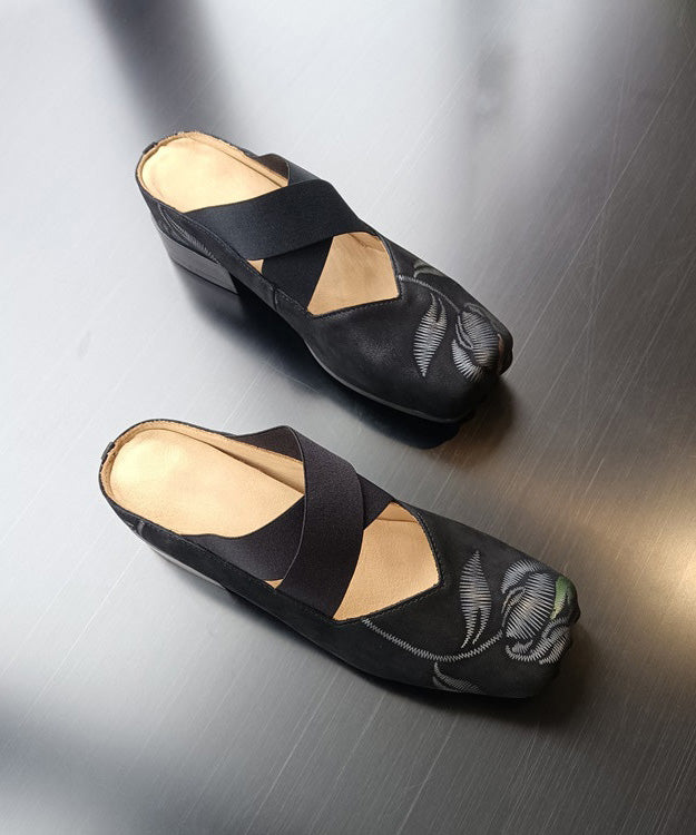 Chic Orthopedic Sandals with Unique Design