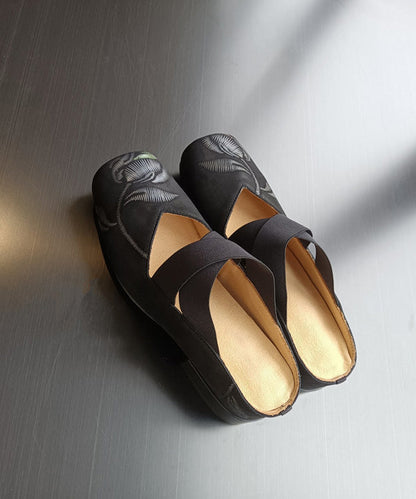 Chic Orthopedic Sandals with Unique Design