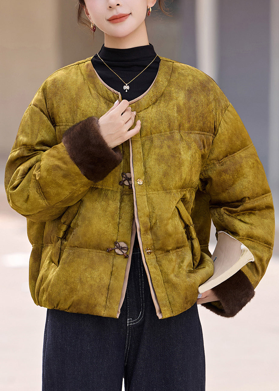 Elegantly Styled Jacket for Everyday Wear