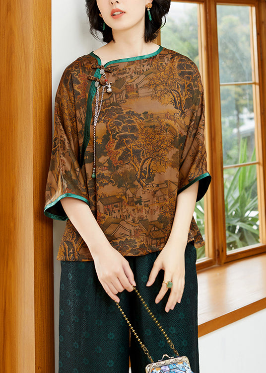 A Vintage Style Top with Delicate Timeless Details