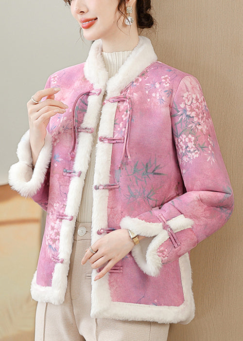 Effortlessly Elegant Coat with a Timeless Design