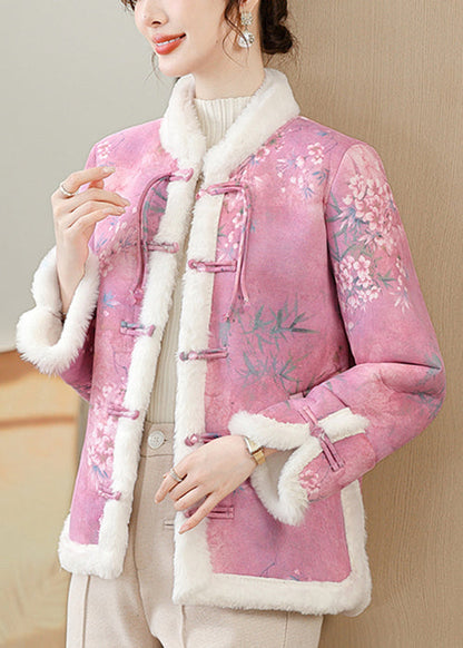 Effortlessly Elegant Coat with a Timeless Design