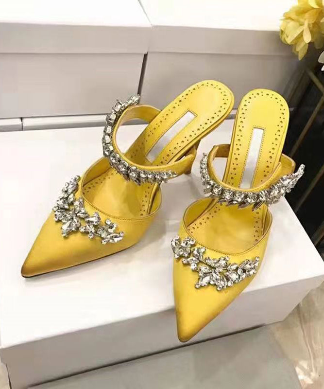 Chic Orthopedic Sandals with Unique Design