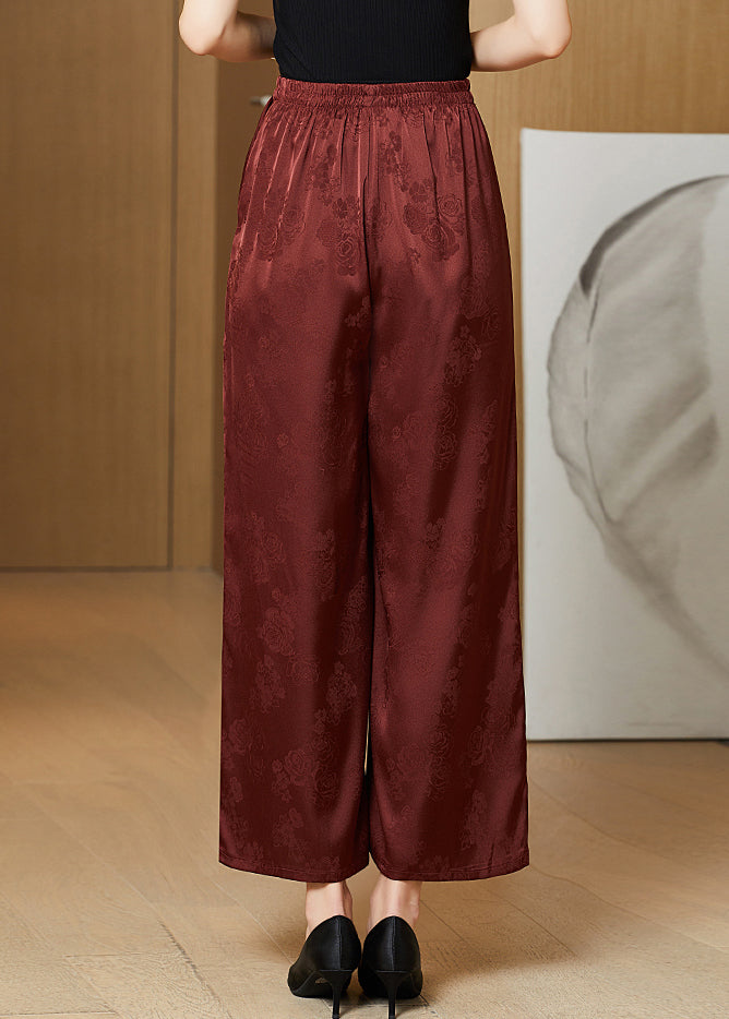 Effortlessly Elegant Pants with a Timeless Design