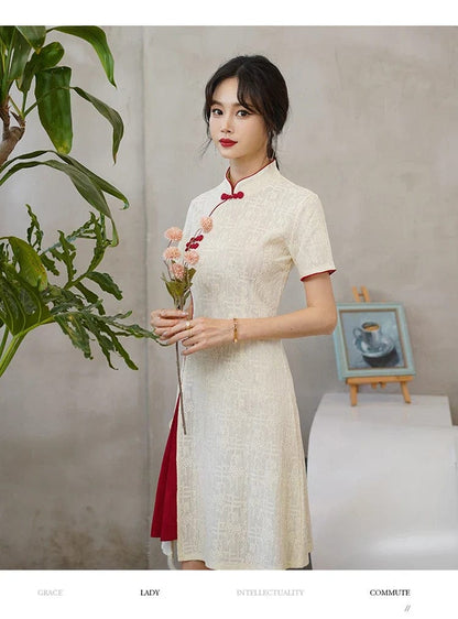 Sophisticated Dress with a Clean Classic Look