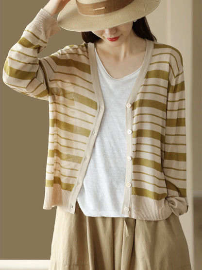 Classic Vintage Cardigan with a Flattering Fit