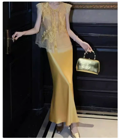 Well Tailored Garment with a Graceful Silhouette