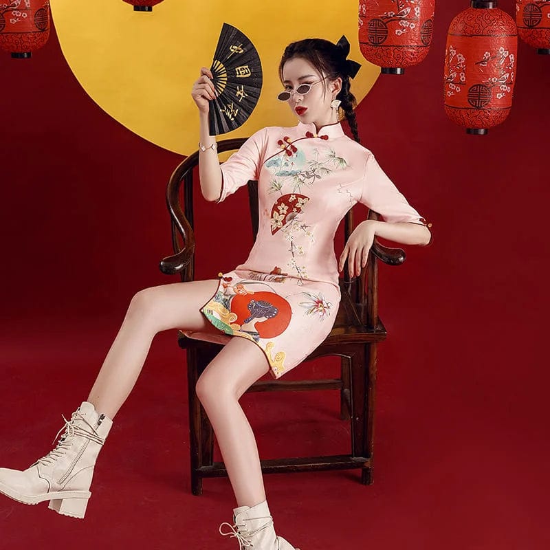 Classic Vintage & Enduringly Stylish Dress