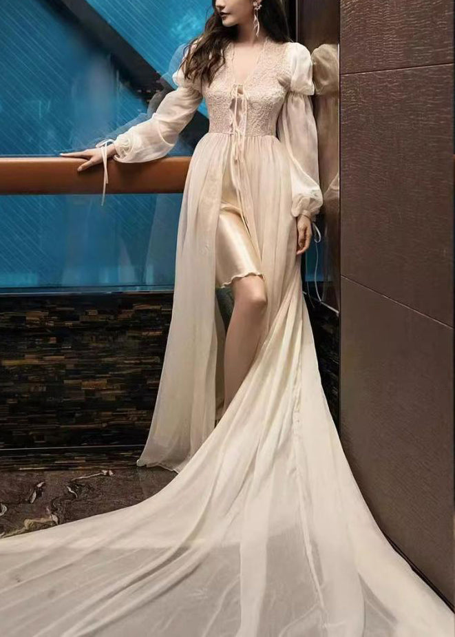 Sophisticated Garment with a Clean Classic Look