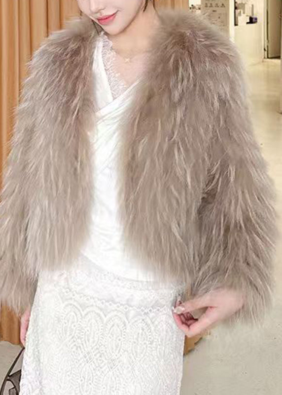 Effortlessly Elegant Coat with a Timeless Design