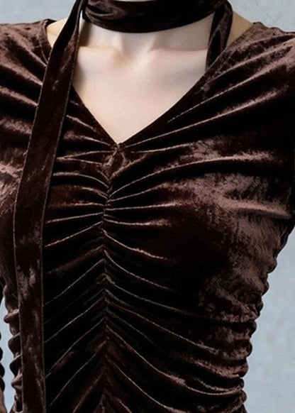 A Vintage Style Top with Delicate Timeless Details