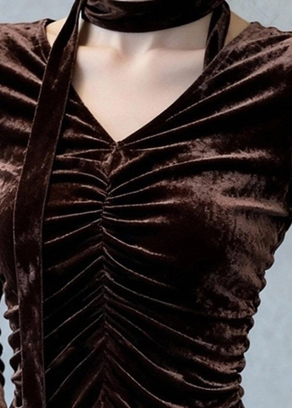 A Vintage Style Top with Delicate Timeless Details