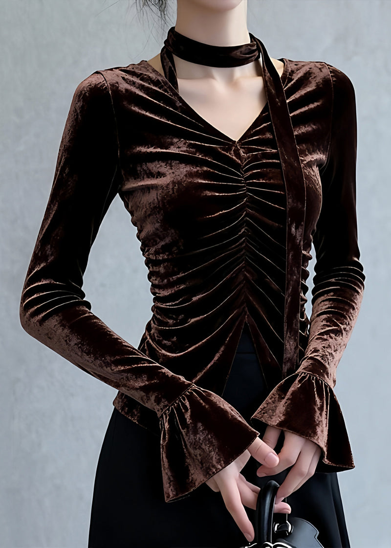 A Vintage Style Top with Delicate Timeless Details