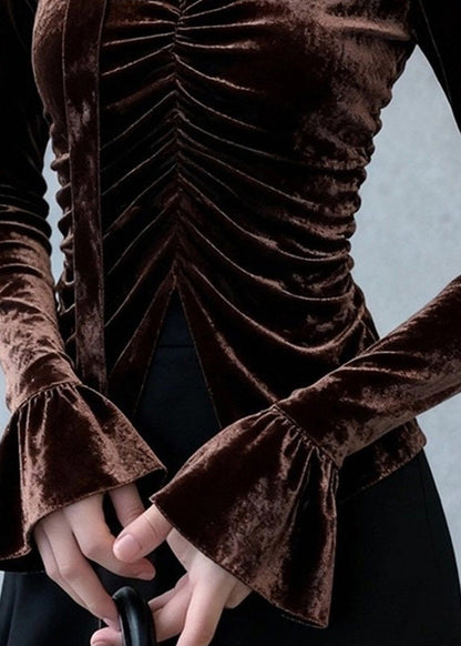 A Vintage Style Top with Delicate Timeless Details