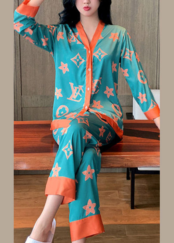 Charming Set for Any Occasion