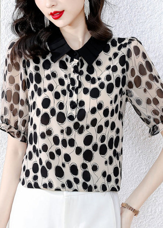 A Vintage Style Top with Delicate Timeless Details