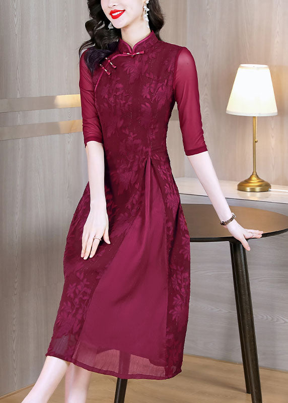 Sophisticated Dress with a Clean Classic Look