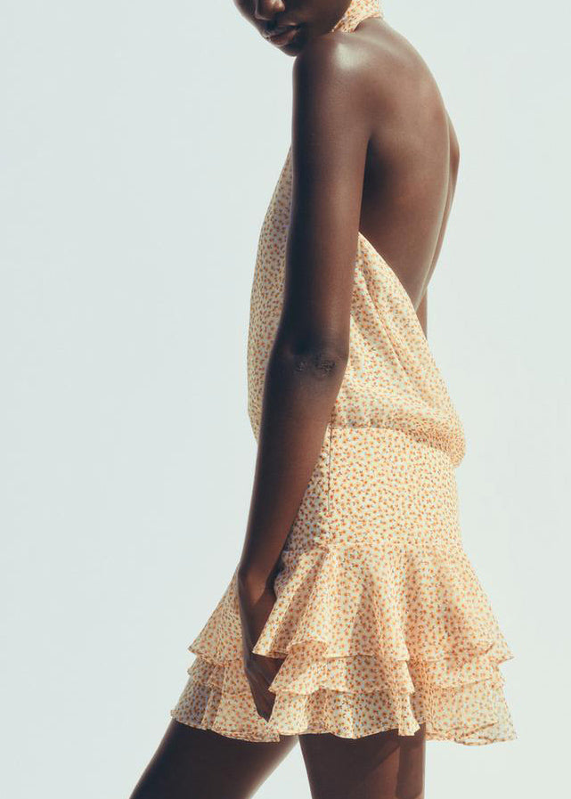 Gracefully Styled Dress for Any Occasion