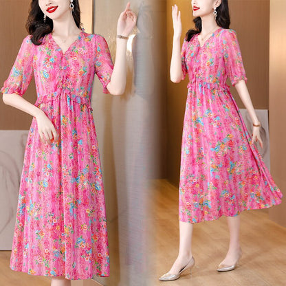 Classic Vintage & Enduringly Stylish Dress