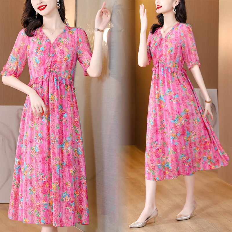 Classic Vintage & Enduringly Stylish Dress