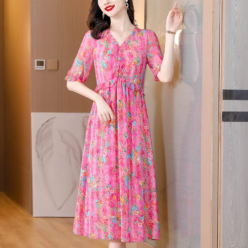 Classic Vintage & Enduringly Stylish Dress
