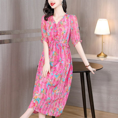 Classic Vintage & Enduringly Stylish Dress