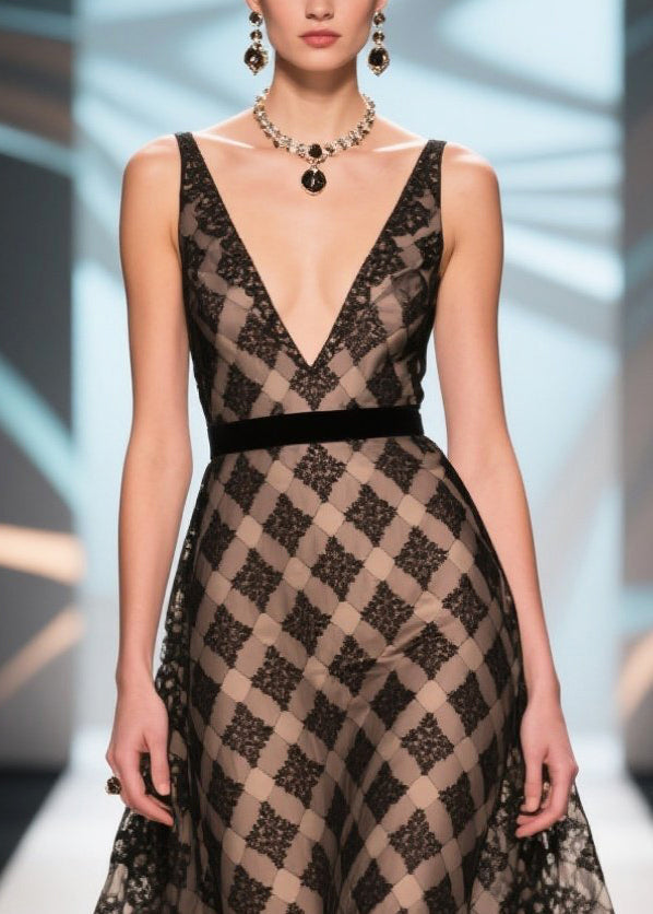 Classic Vintage & Enduringly Stylish Dress