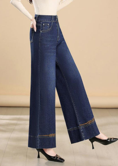 Classic Vintage Pants with a Flattering Fit