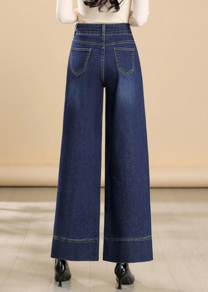 Classic Vintage Pants with a Flattering Fit