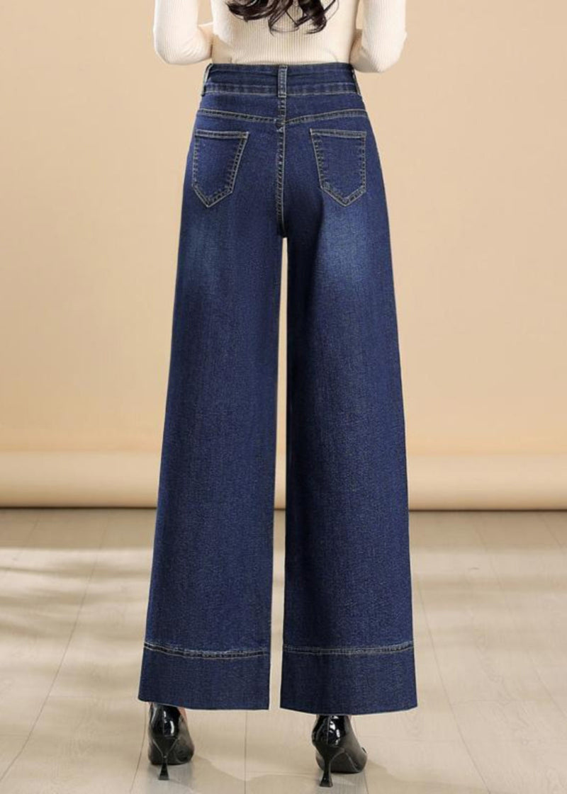 Classic Vintage Pants with a Flattering Fit