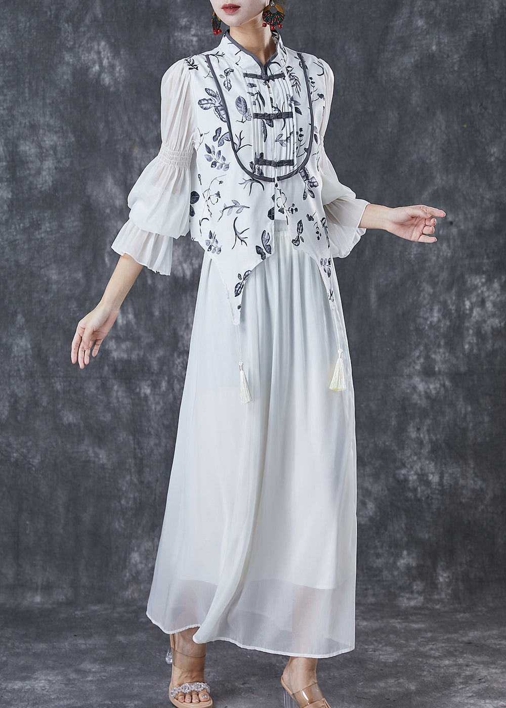 Charming Set for Any Occasion