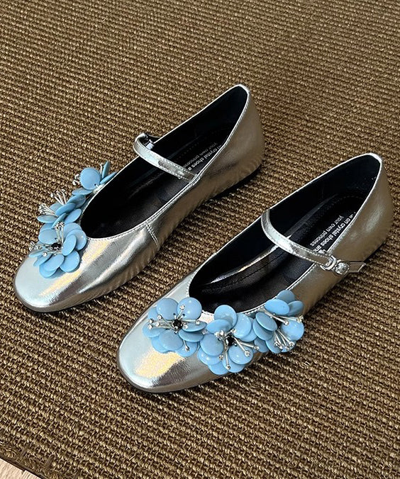 Chic Orthopedic Shoes with Unique Design