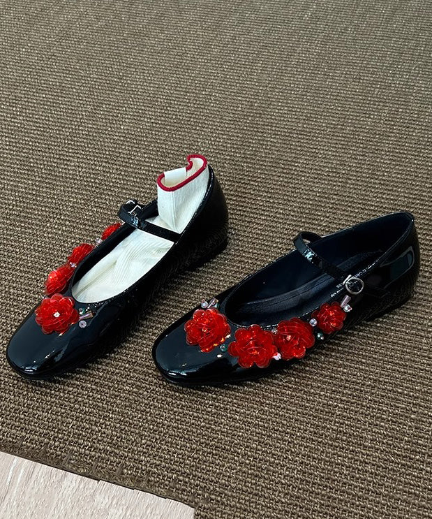 Chic Orthopedic Shoes with Unique Design