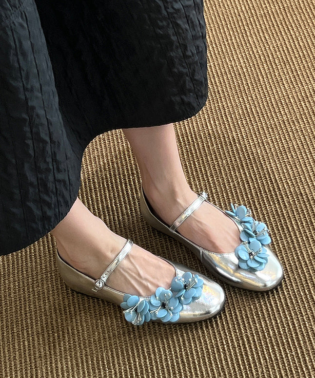 Chic Orthopedic Shoes with Unique Design