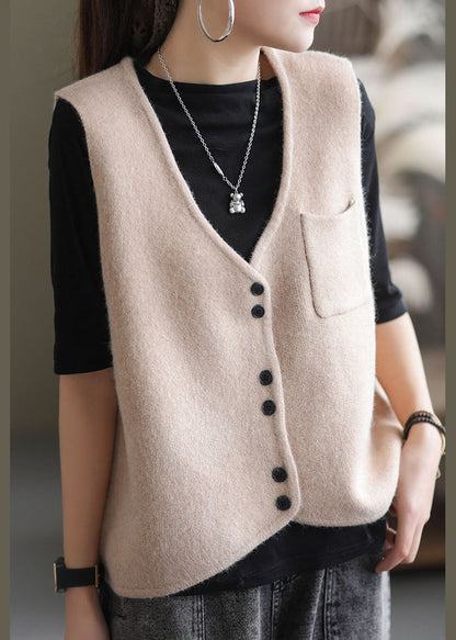 Beautifully Crafted Top in a Classic Style