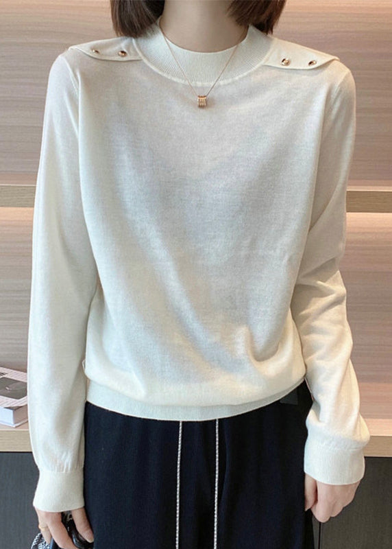 Polished Top with an Effortless Classic Look