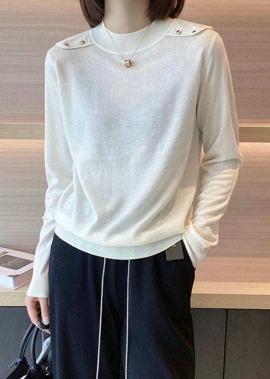 Polished Top with an Effortless Classic Look