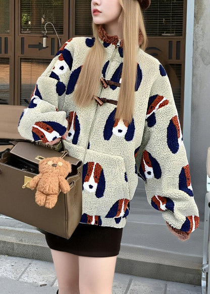 Well Tailored Coat with a Graceful Silhouette