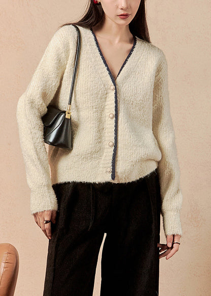 Beautifully Crafted Cardigan in a Classic Style