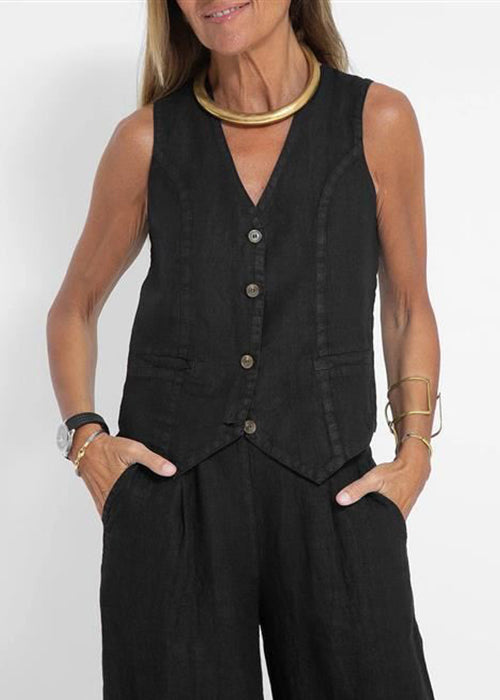 Classic Vintage Pants with a Flattering Fit