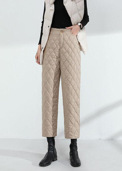 Well Tailored Pants with a Graceful Silhouette