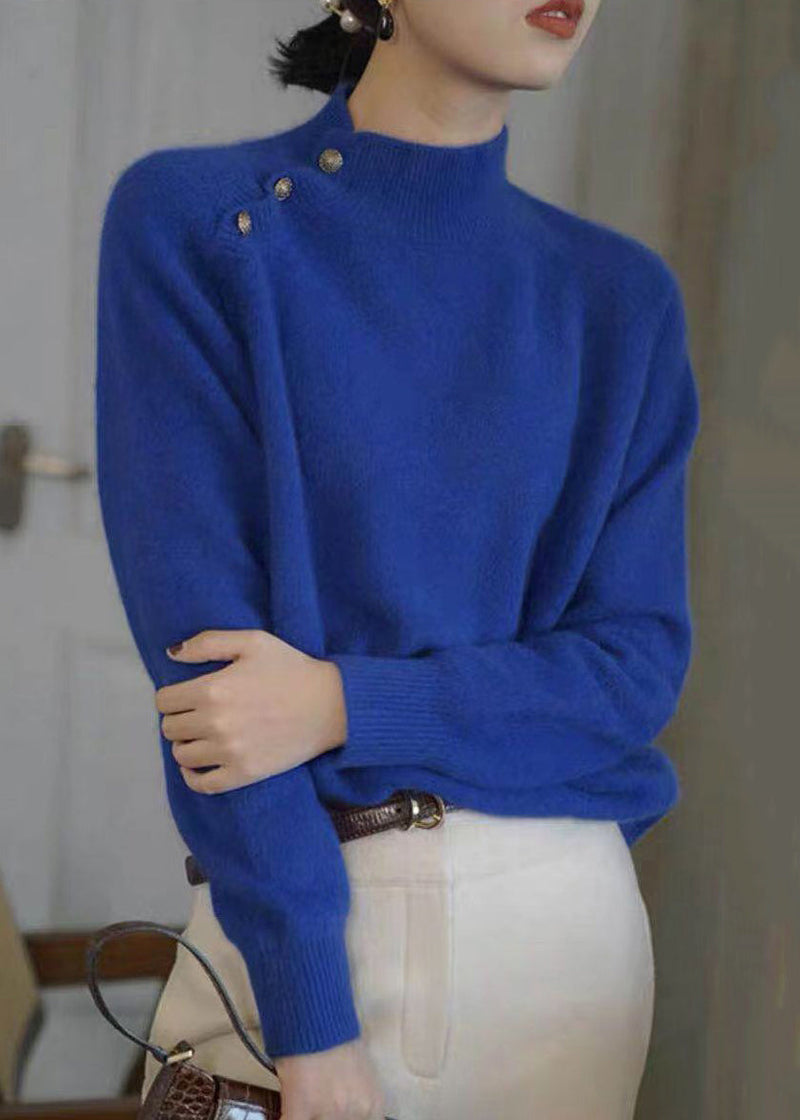 Effortlessly Elegant Sweater with a Timeless Design