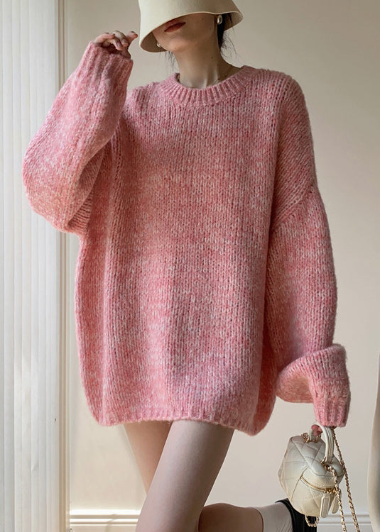 Classic Vintage Sweater with a Flattering Fit