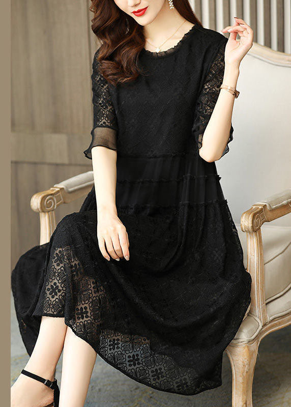 Well Tailored Dress with a Graceful Silhouette