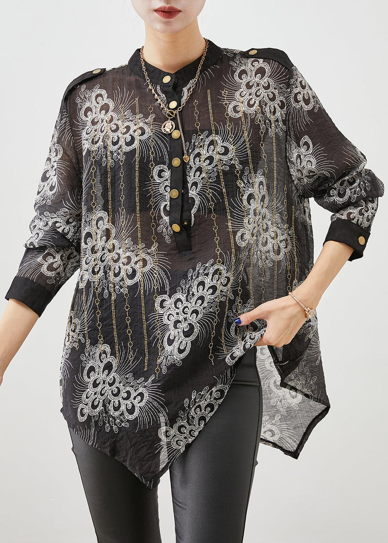 Well Tailored Shirt with a Graceful Silhouette