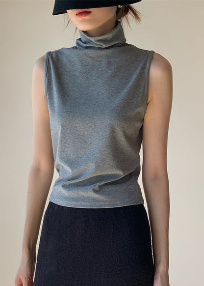 Sophisticated Garment with a Clean Classic Look