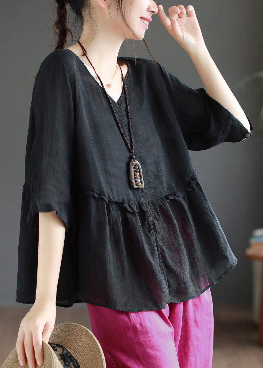Classic Vintage Blouse with a Flattering Fit